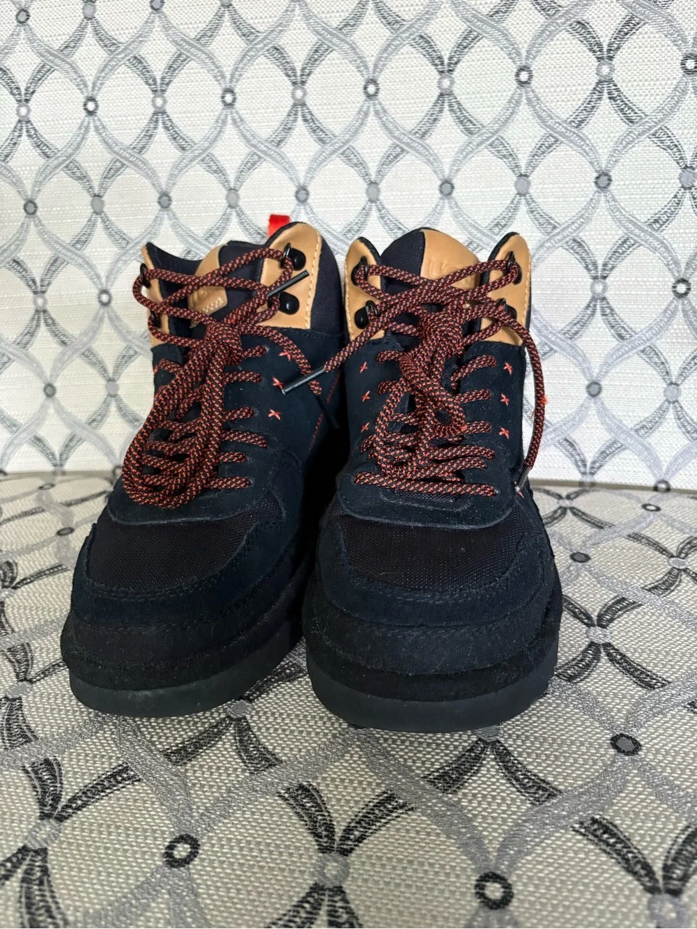 Womens UGG Highland Suede Hi Heritage Boots Black Size 9